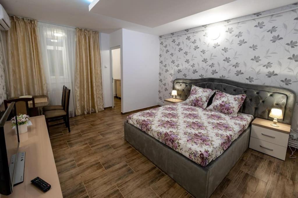 Luxury Radox Apartment Park 1 Bz Buzău Buitenkant foto
